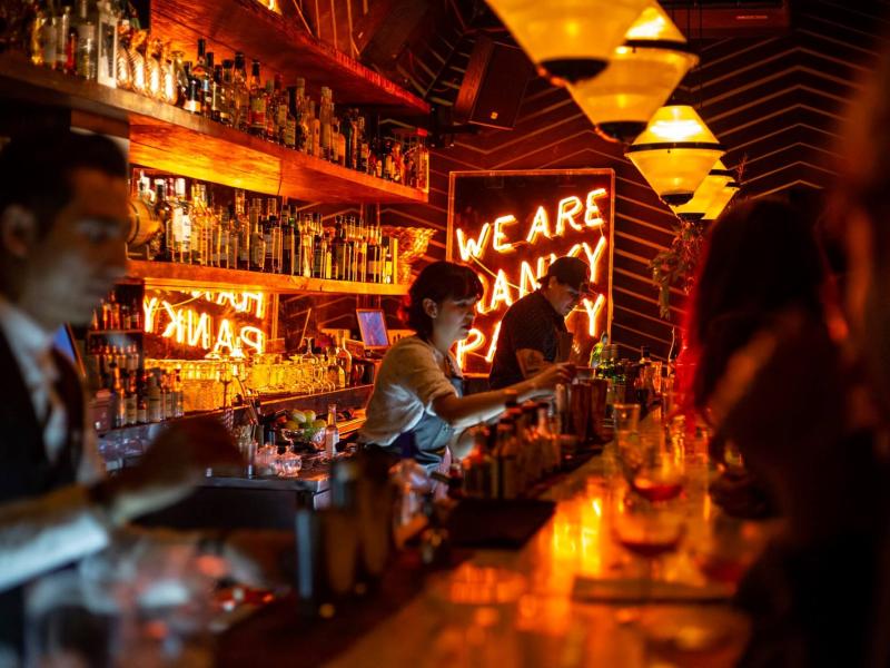  Bar
