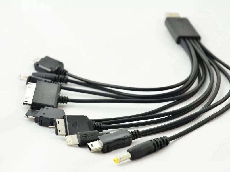   CABLE USB MULTIPUERTOS 